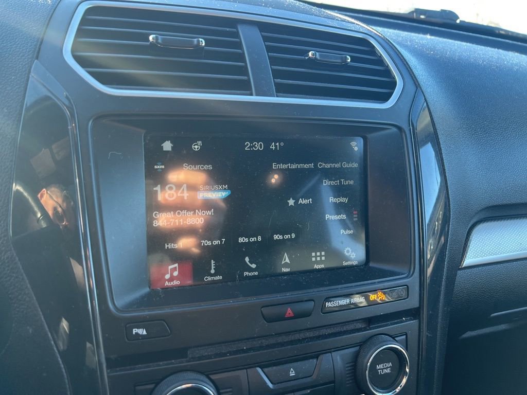 Used 2018 Ford Explorer XLT w/ Equipment Group 202A image 22