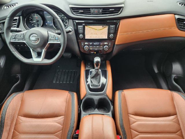Used 2018 Nissan Rogue SL w/ Premium Package FWD image 25