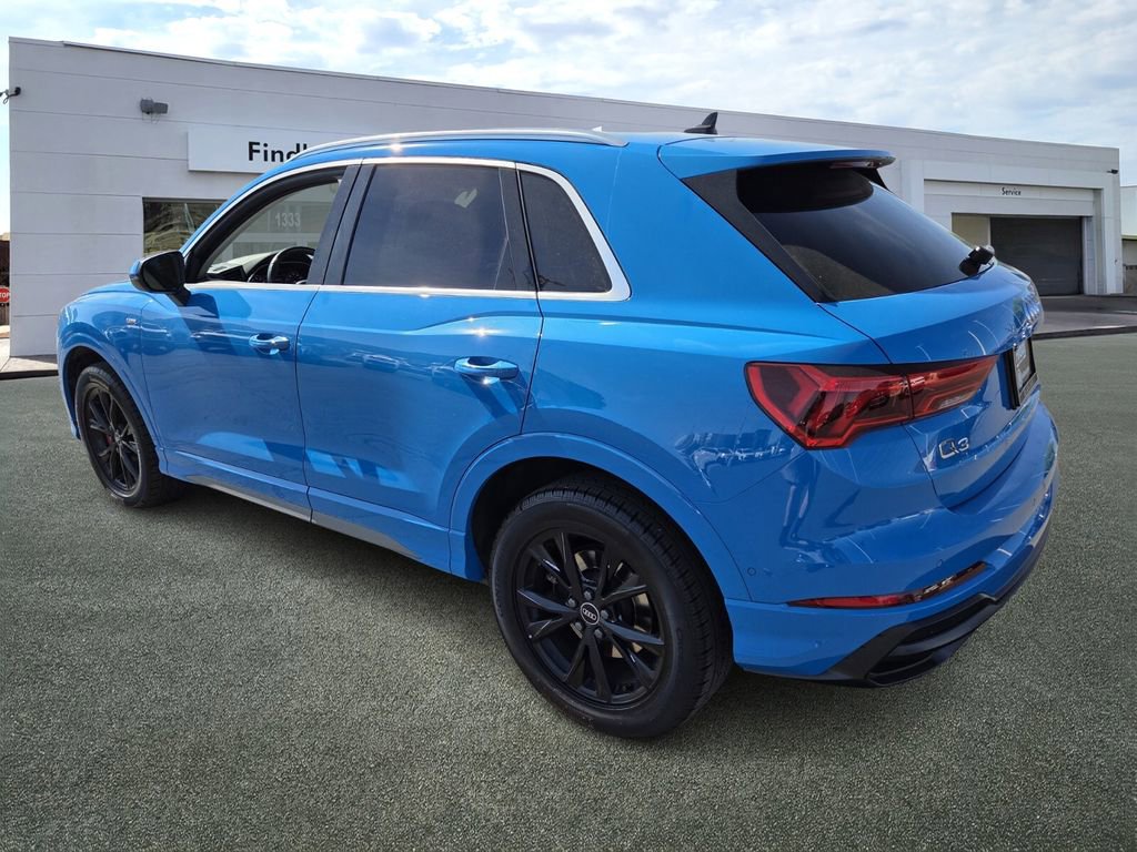 Used 2021 Audi Q3 2.0T Premium Plus w/ Premium Plus Package image 4