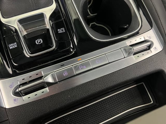 Used 2022 Kia Carnival SX Prestige FWD image 24