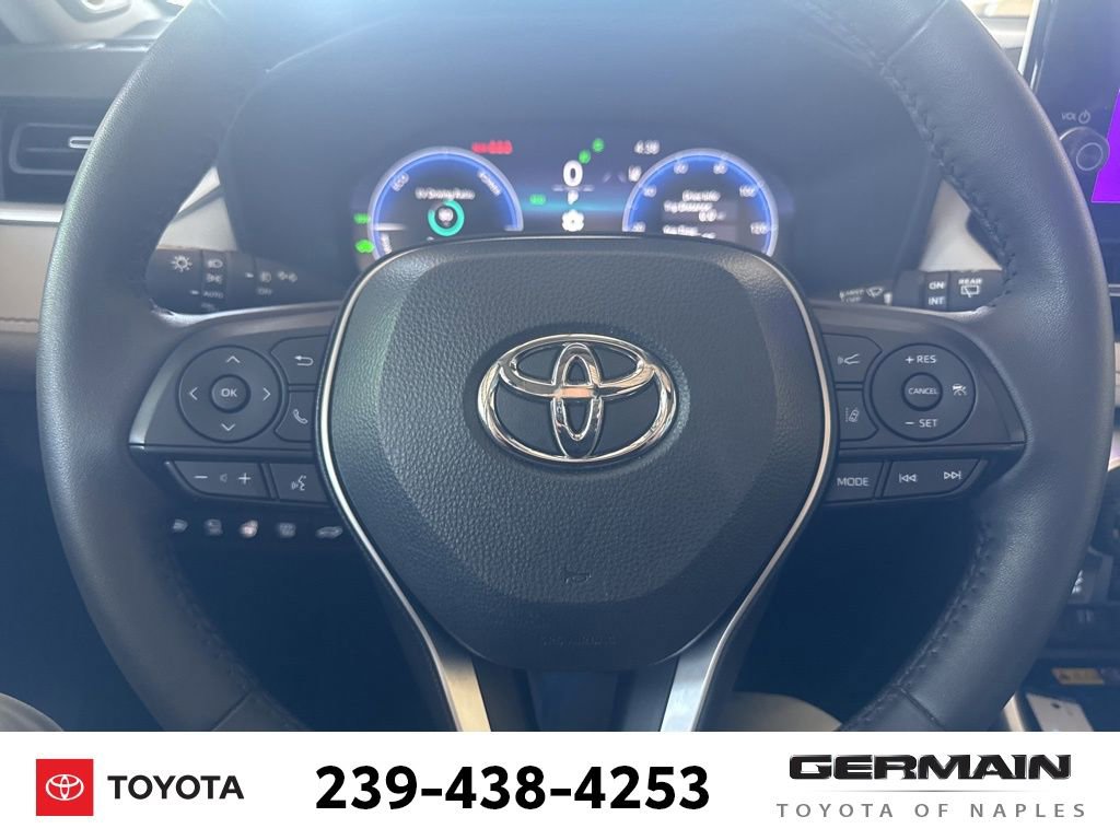 Used 2025 Toyota RAV4 Limited w/ Advanced Technology Package AWD/4WD image 19