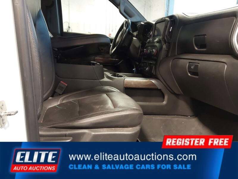 Used 2019 Chevrolet Silverado 1500 LT Trail Boss AWD/4WD image 9