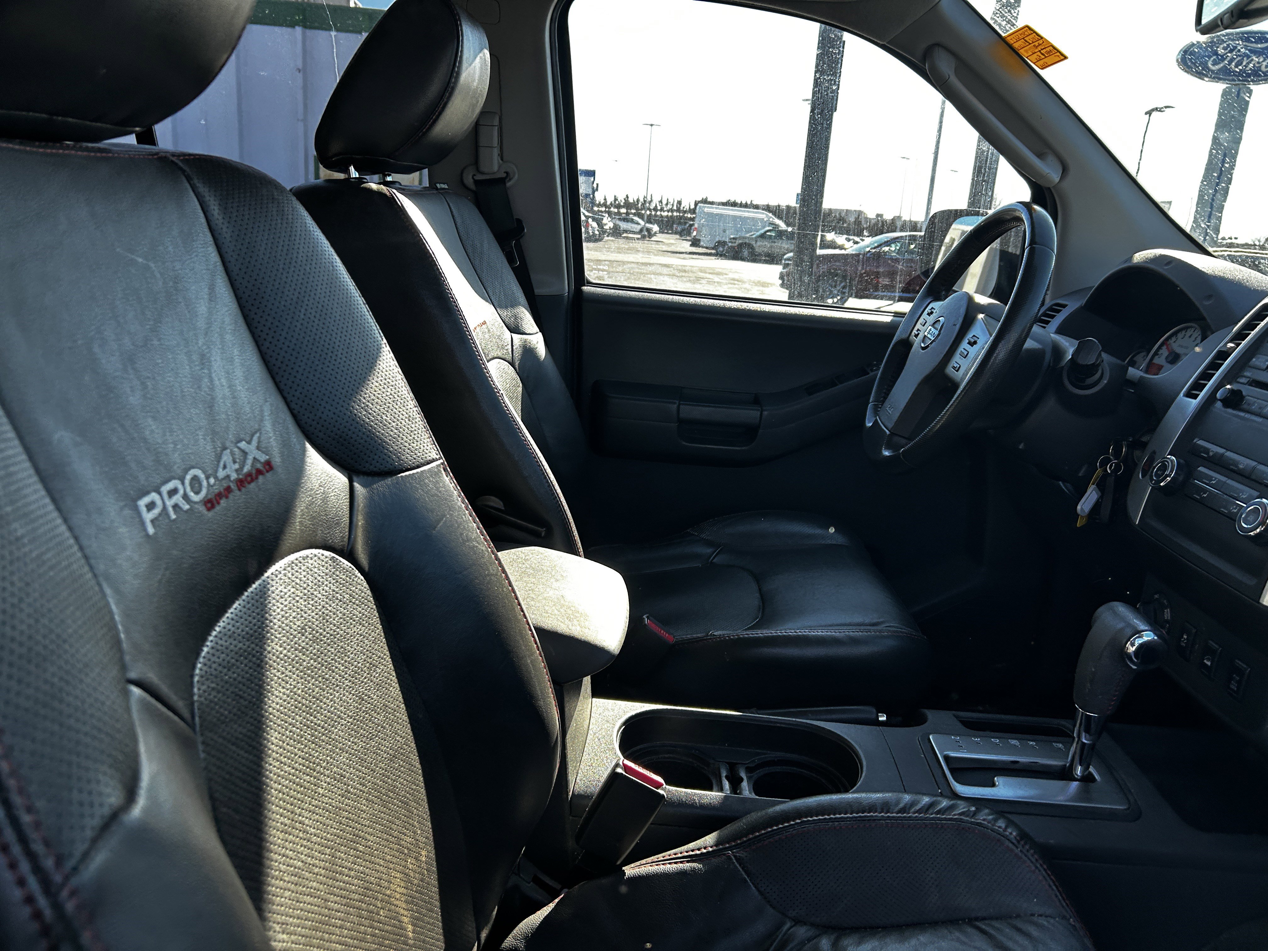Used 2012 Nissan Xterra PRO-4X w/ Pro-4x Leather Pkg image 12