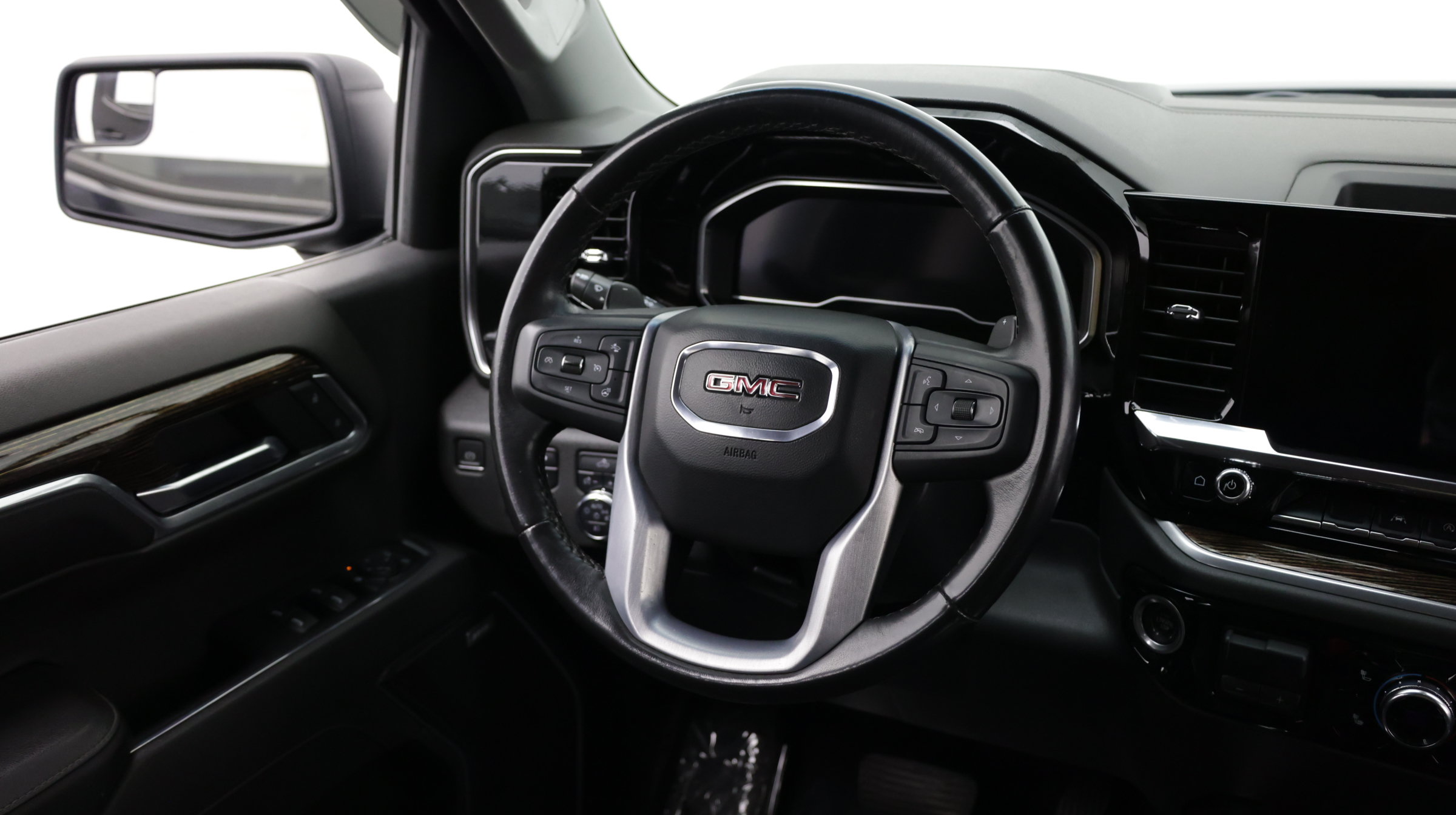 Used 2022 GMC Sierra 1500 Elevation w/ Preferred Package AWD/4WD image 32