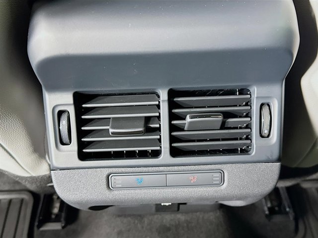 Used 2026 Land Rover Range Rover Evoque S image 27