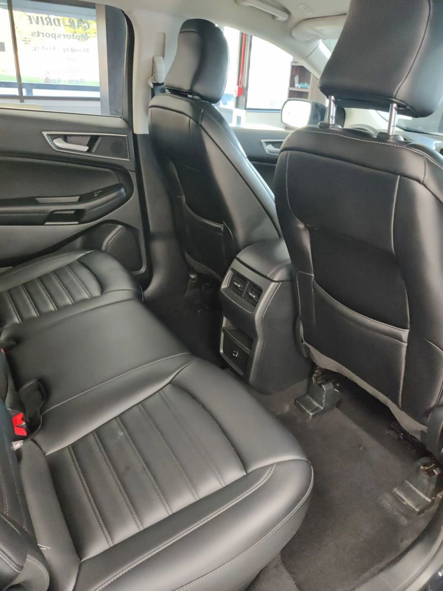 Used 2022 Ford Edge SEL image 17