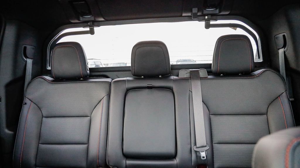 Used 2025 Chevrolet Silverado EV RST AWD/4WD image 27