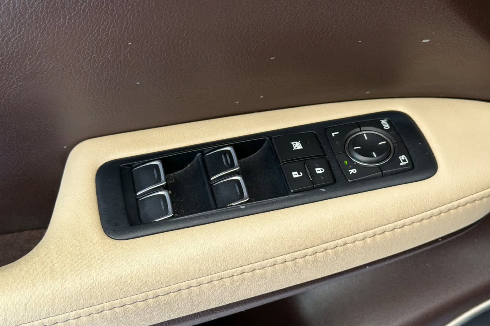 Used 2016 Lexus RX 350 AWD w/ Premium Package image 13