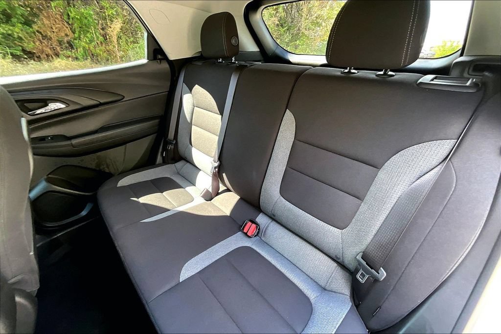 Used 2026 Chevrolet TrailBlazer LT FWD image 36