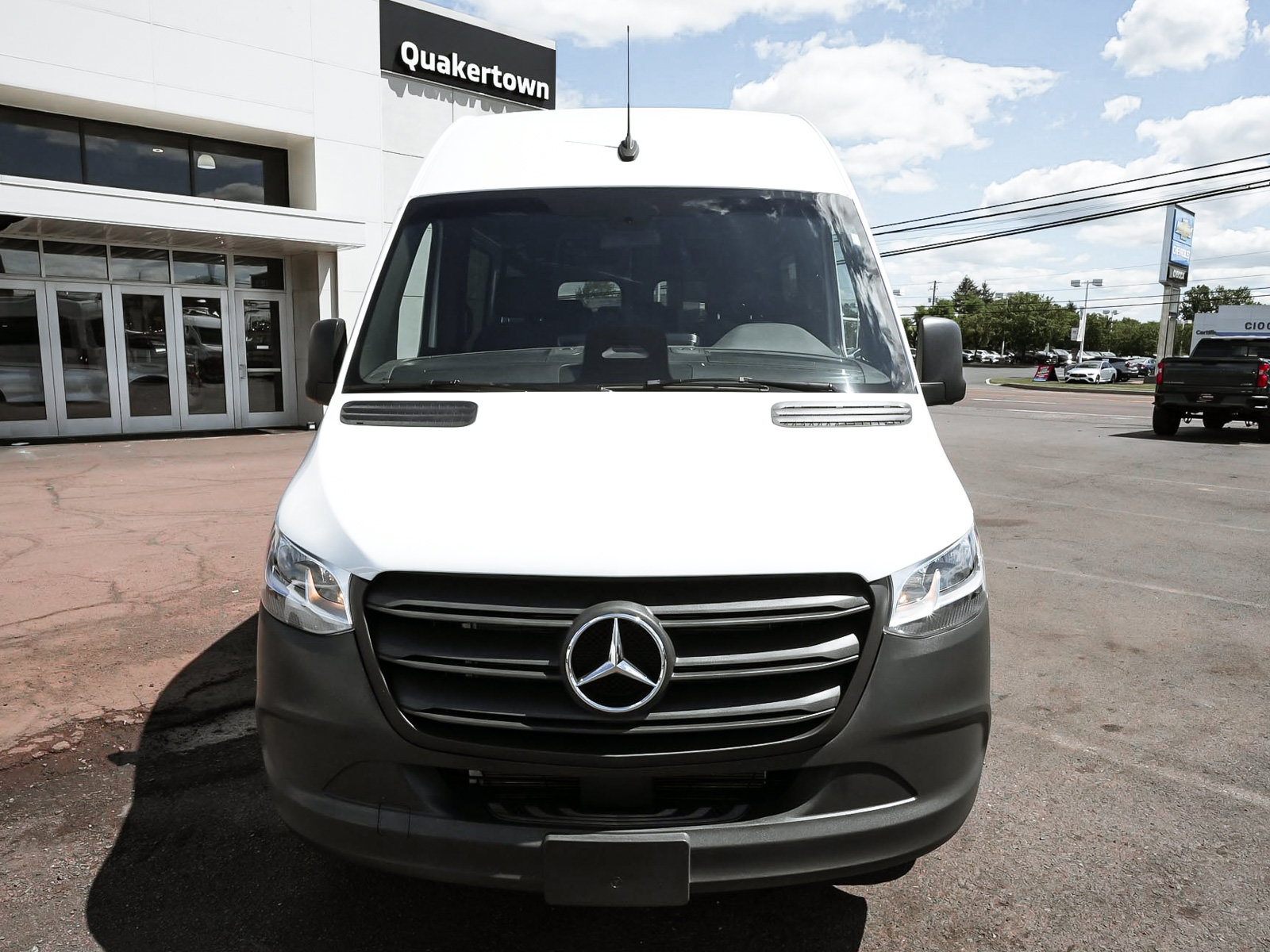 Used 2026 Mercedes-Benz Sprinter 2500 image 2
