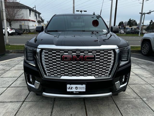 Used 2024 GMC Yukon XL Denali image 3