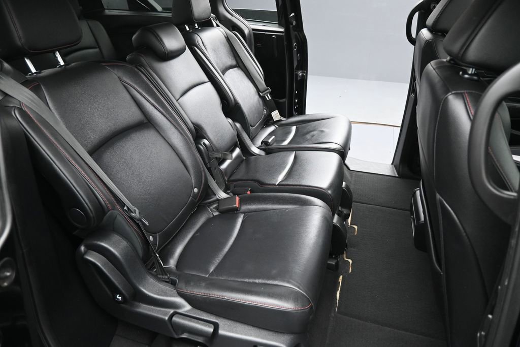 Used 2025 Honda Odyssey Sport-L image 28