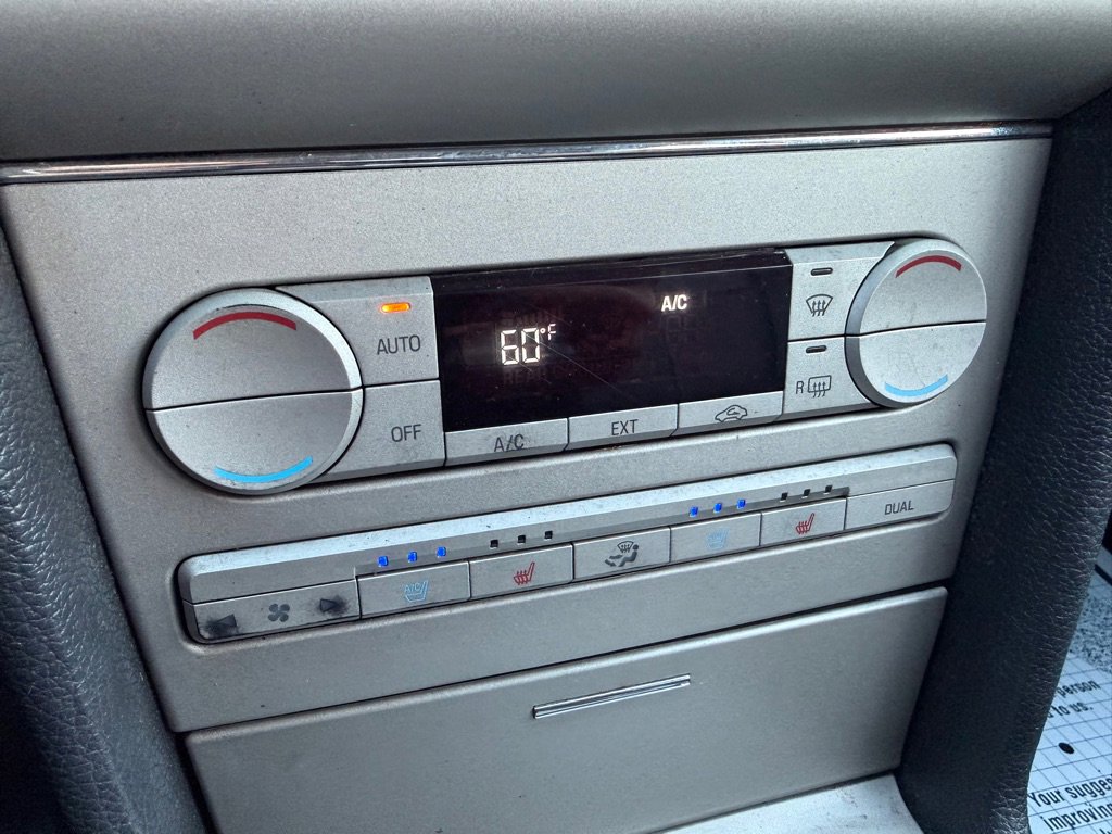 Used 2007 Lincoln MKZ AWD image 16