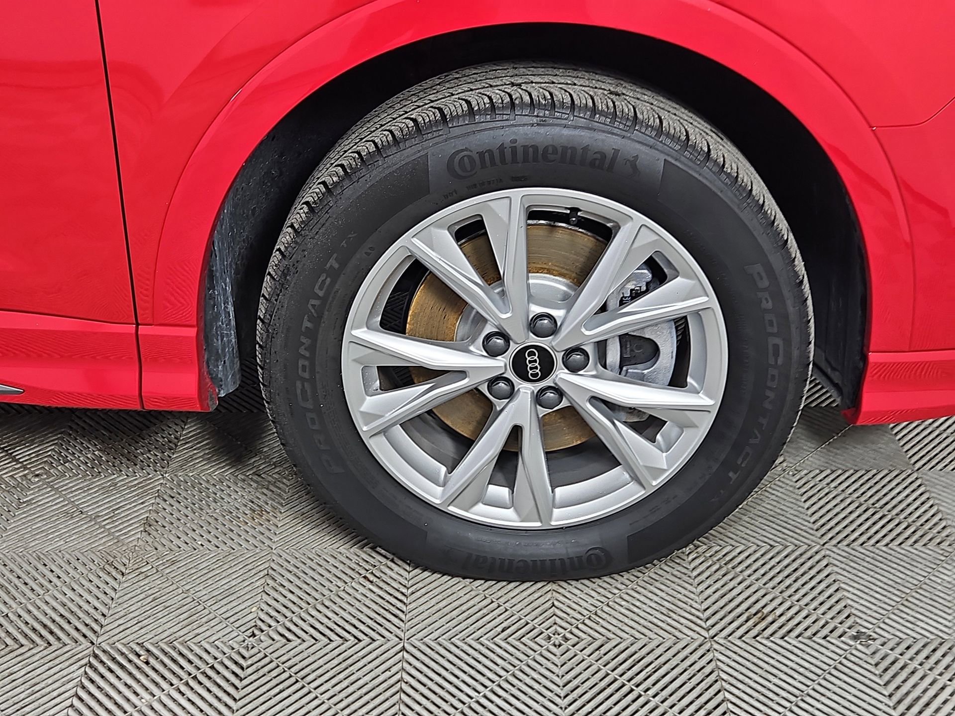 Certified 2025 Audi Q3 2.0T Premium Plus w/ Premium Plus Package image 10