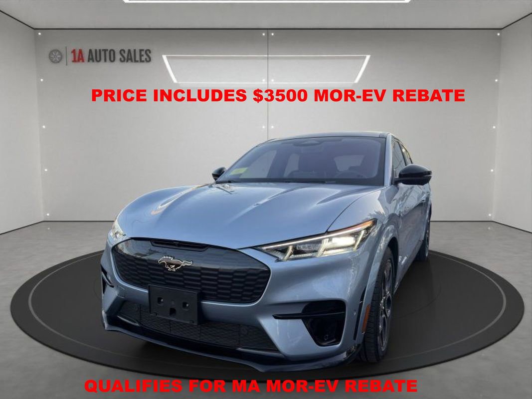 Used 2022 Ford Mustang Mach-E GT image 1