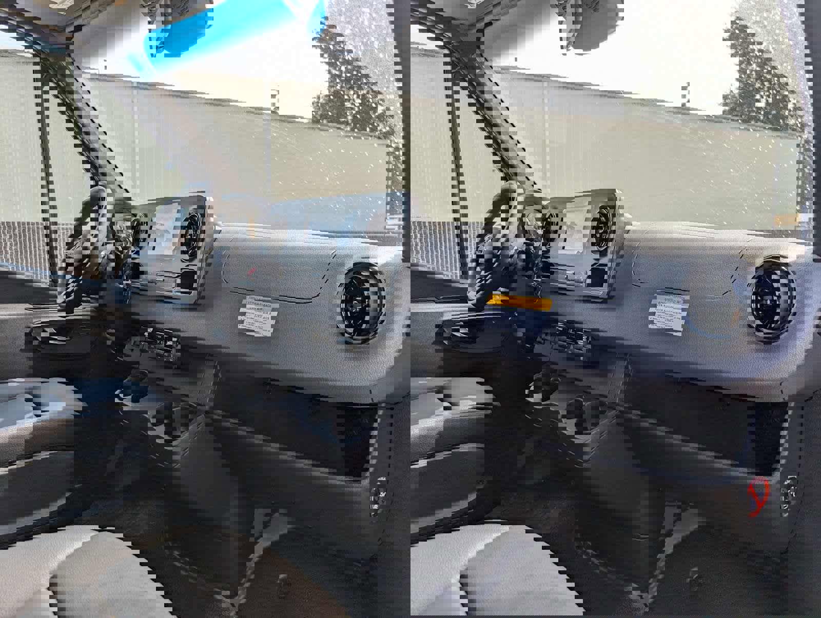 Used 2024 Mercedes-Benz Sprinter 2500 image 12