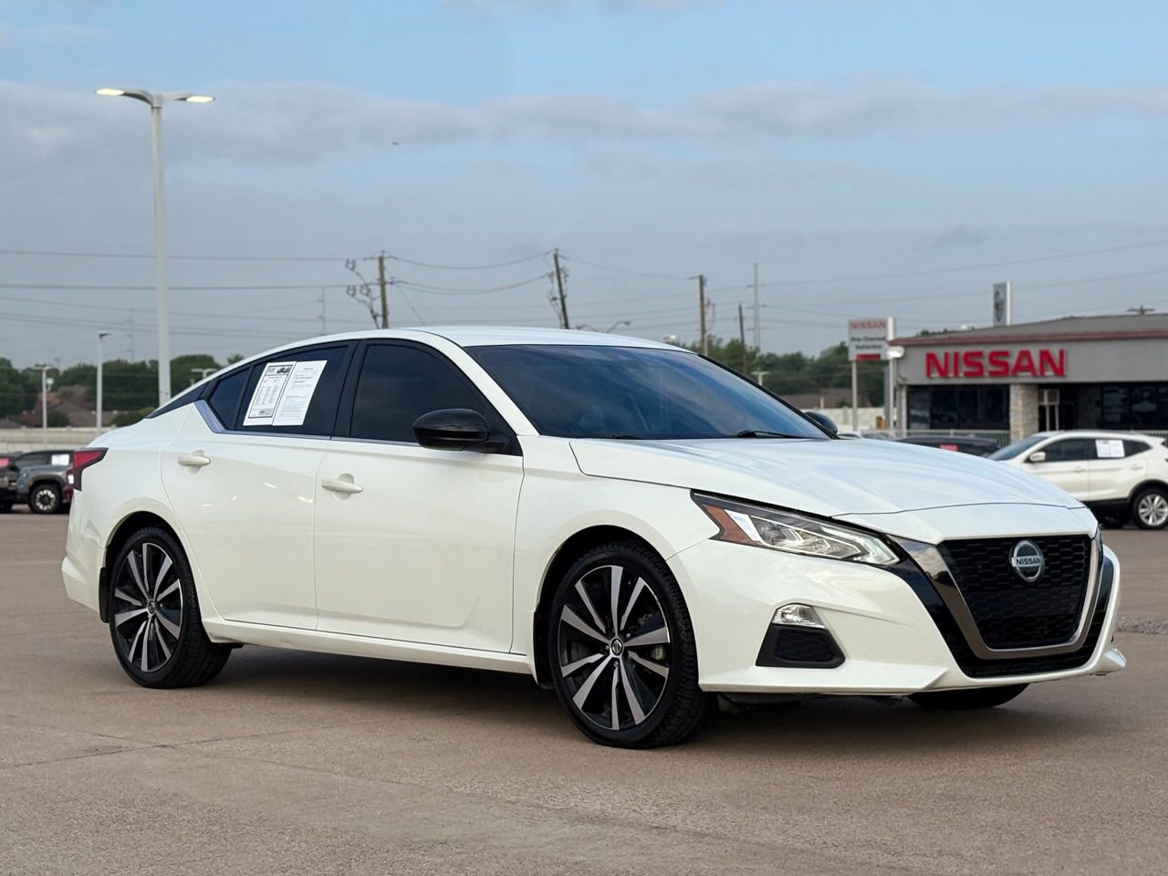 Certified 2021 Nissan Altima 2.5 SR image 5