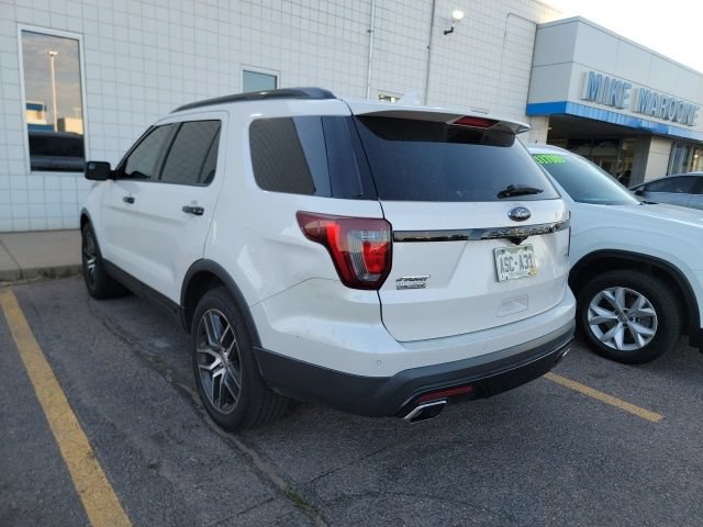 Used 2017 Ford Explorer Sport AWD/4WD image 6