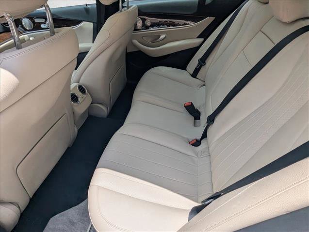Used 2023 Mercedes-Benz E 350 4MATIC Sedan image 17