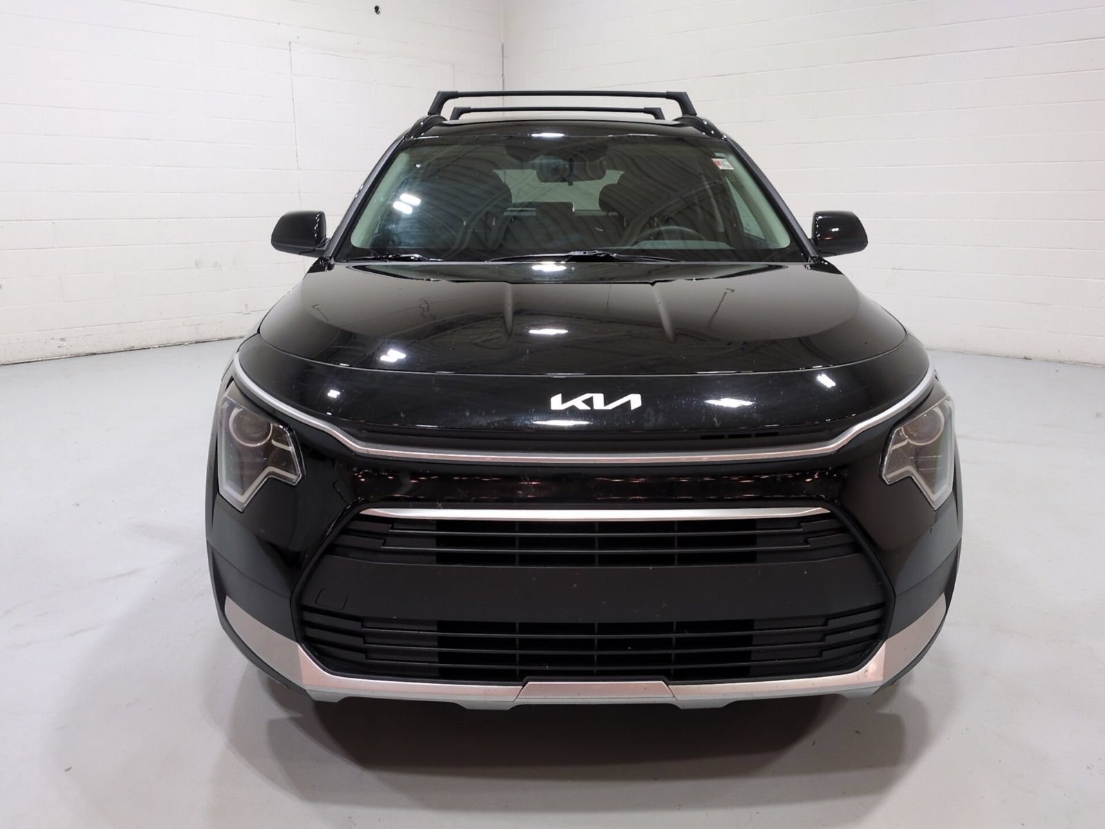 Certified 2024 Kia Niro LX FWD image 8
