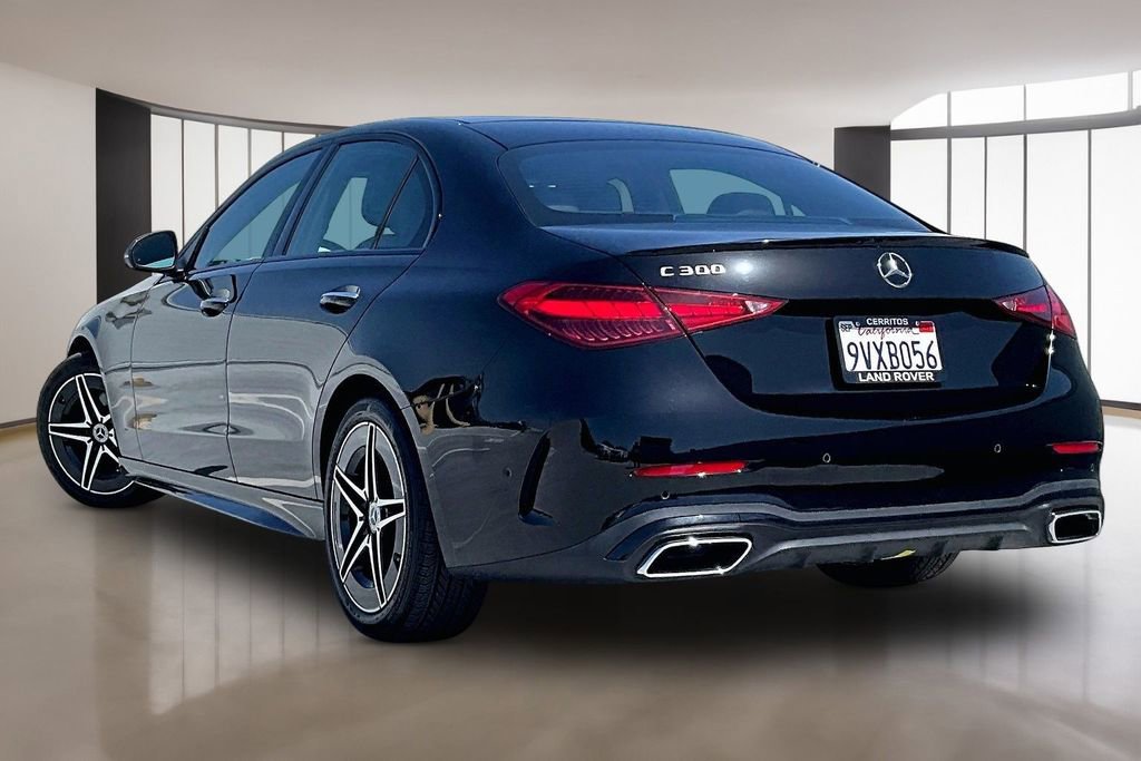 Used 2025 Mercedes-Benz C 300 Sedan image 4