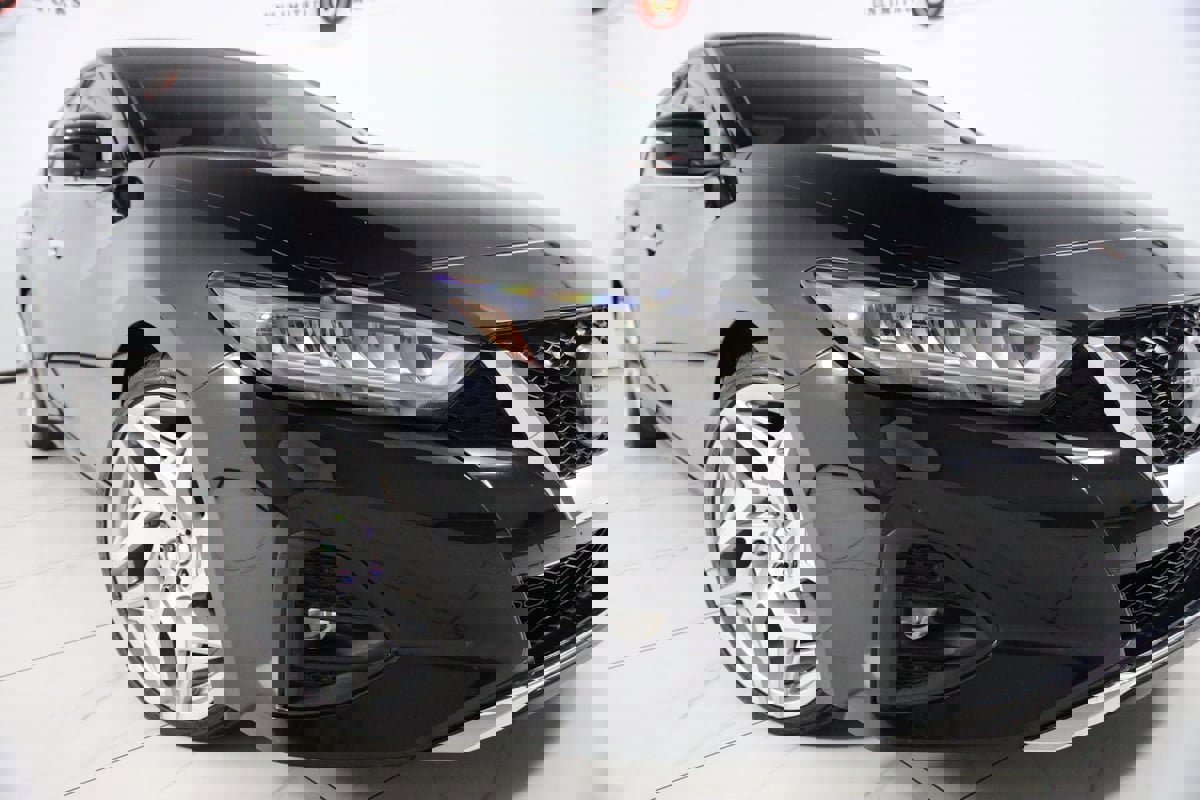 Used 2019 Nissan Maxima 3.5 SV w/ Floor Mat Group image 17