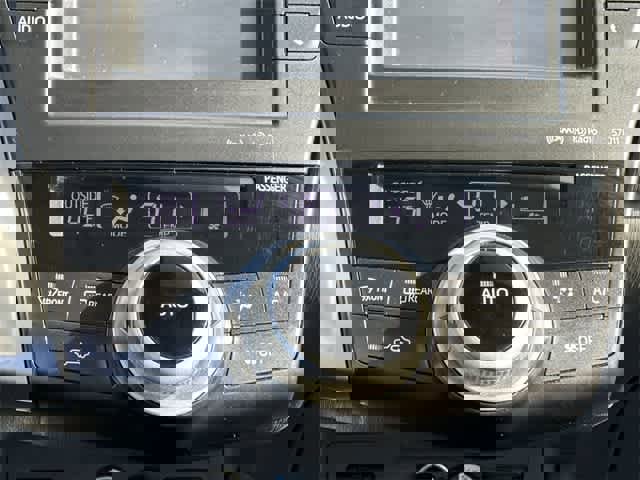 Used 2013 Toyota Prius V Five image 12