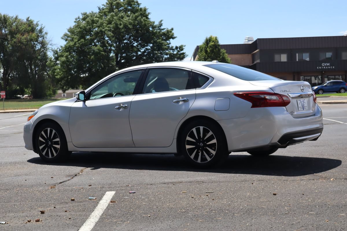 Used 2018 Nissan Altima 2.5 SL FWD image 7