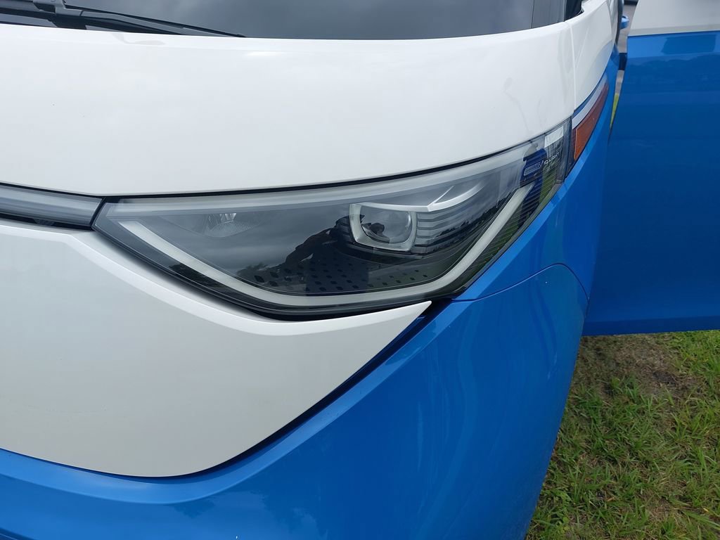 New 2025 Volkswagen ID. Buzz 1st Edition image 23