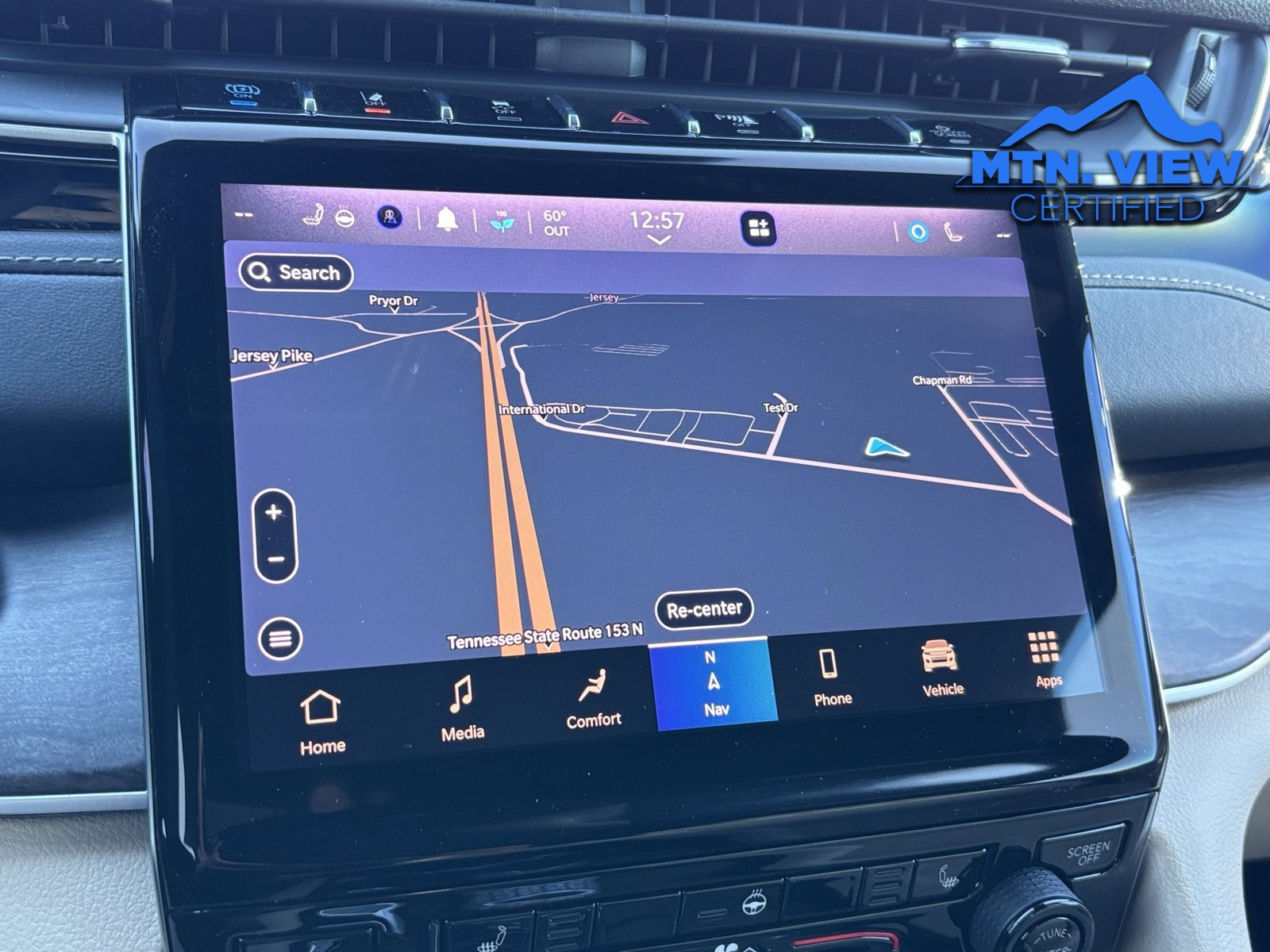 Used 2023 Jeep Grand Cherokee 4WD 4xe image 5