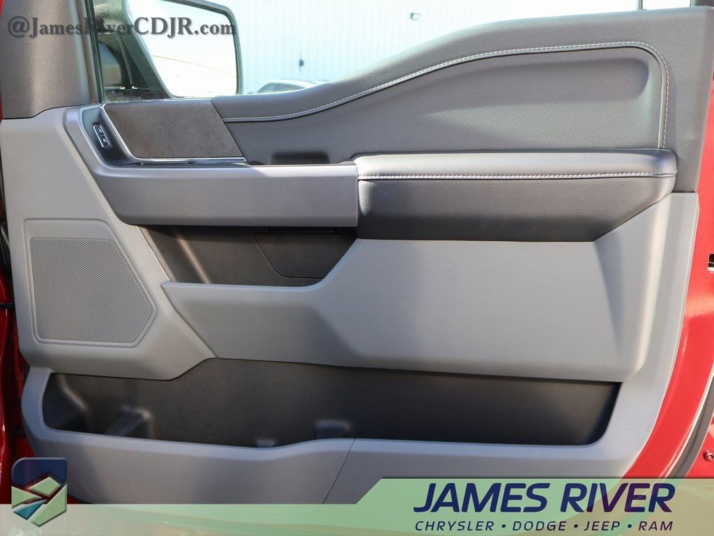 Used 2025 Ford F150 XLT w/ Equipment Group 301A Standard image 8