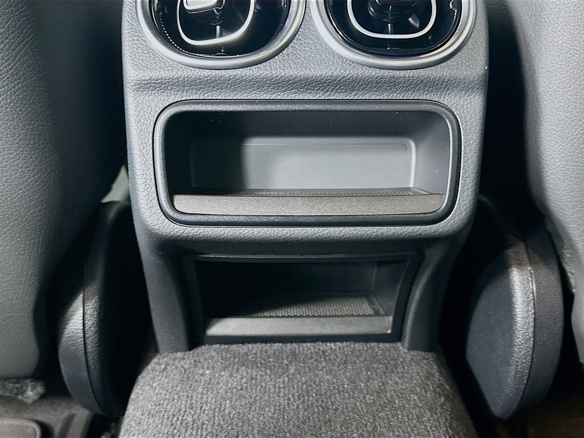 Certified 2026 Mercedes-Benz C 300 4MATIC Sedan image 32