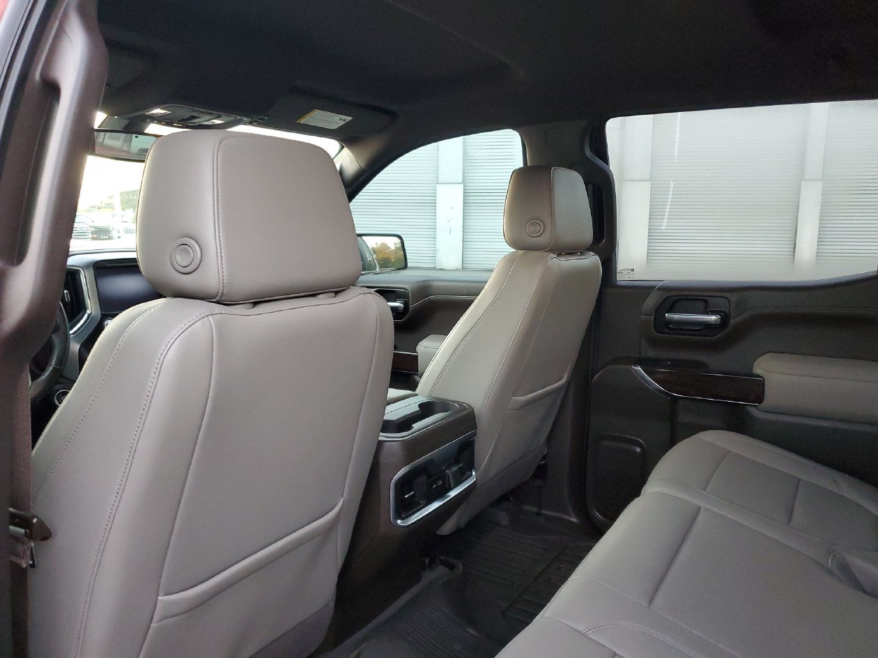 Used 2022 GMC Sierra 1500 SLT AWD/4WD image 11