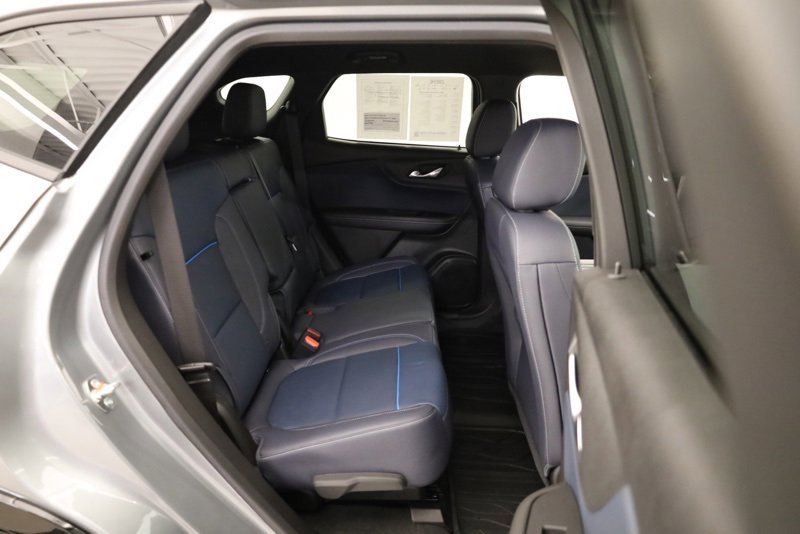 Used 2025 Chevrolet Blazer RS w/ Driver Confidence II Package image 31