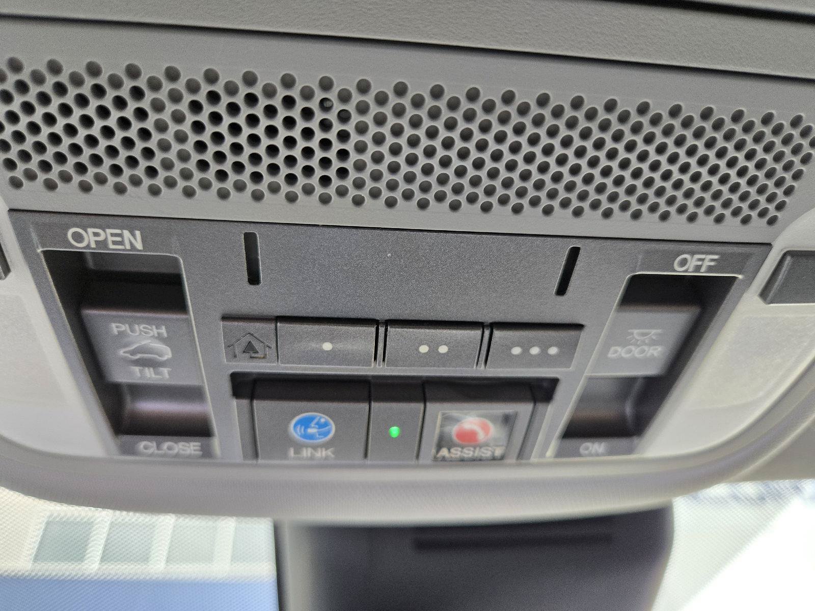 Used 2015 Acura MDX w/ Advance & Entertainment Pac FWD image 40