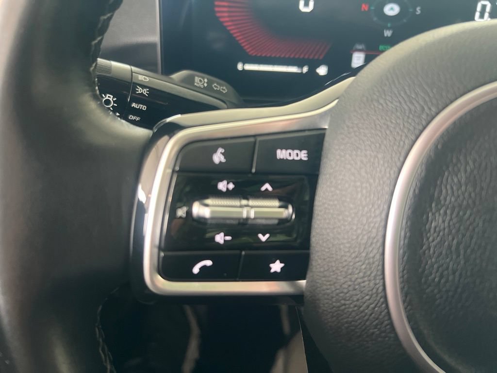 Certified 2024 Kia Sorento S FWD image 54