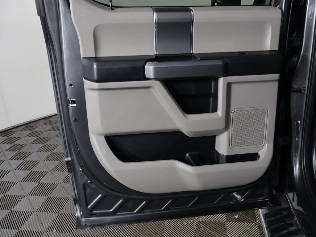 Used 2018 Ford F150 XLT w/ Equipment Group 302A Luxury image 22