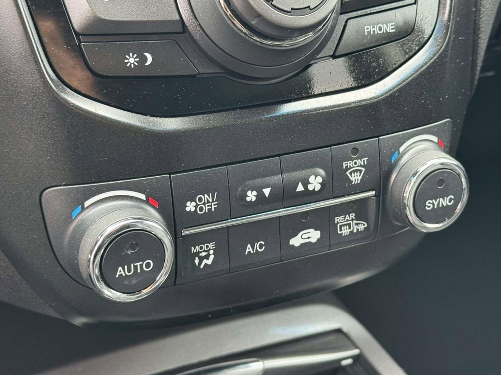 Used 2015 Acura RDX AWD w/ Technology Package image 31