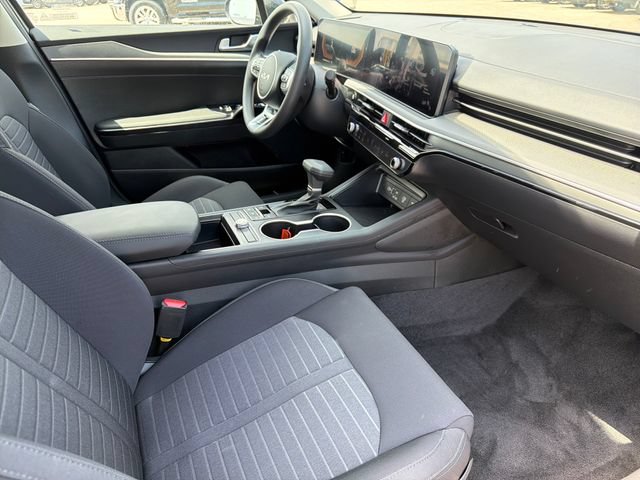 New 2026 Kia K5 LXS FWD image 22