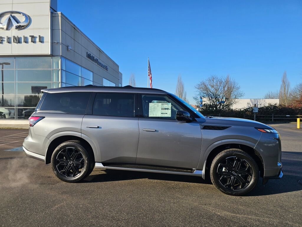 New 2026 INFINITI QX80 4WD image 8