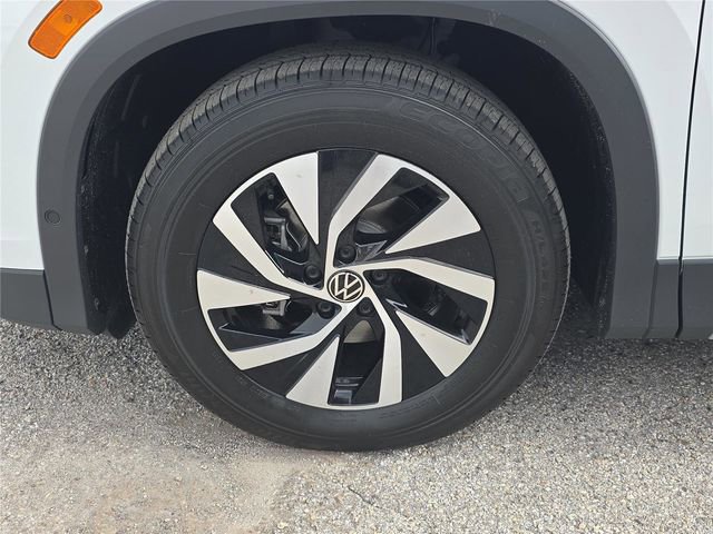 New 2026 Volkswagen Tiguan S image 7