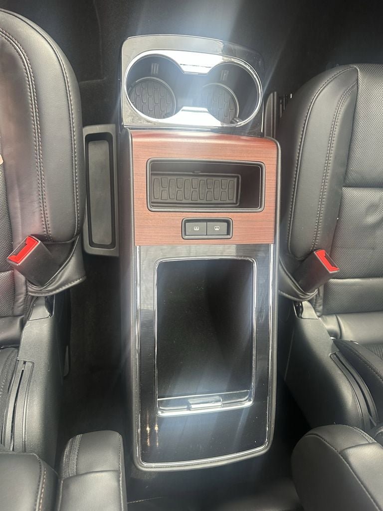 Used 2023 Lincoln Aviator Reserve w/ Equipment Group 201A image 12