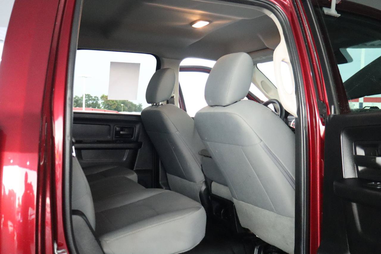 Used 2017 RAM 3500 Tradesman w/ Chrome Appearance Group AWD/4WD image 31