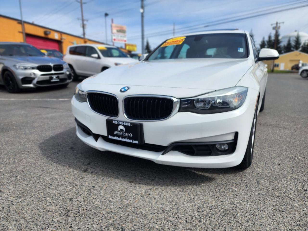 Used 2015 BMW 328i Gran Turismo xDrive AWD/4WD image 2