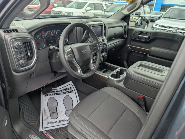 Used 2021 Chevrolet Silverado 1500 RST w/ All Star Edition Plus AWD/4WD image 17