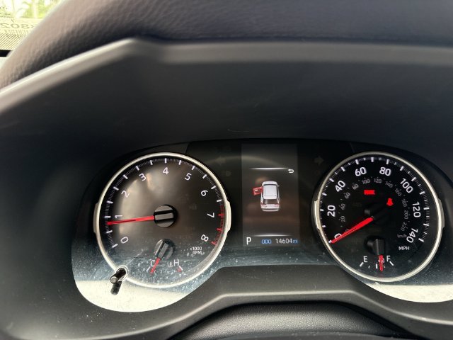 Used 2022 Toyota RAV4 LE FWD image 15