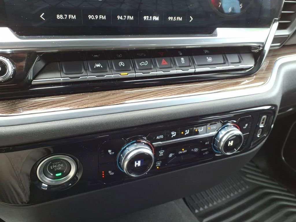 Used 2022 GMC Sierra 1500 Elevation image 19