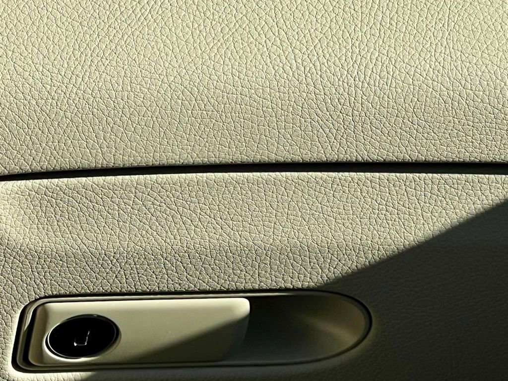 Certified 2022 Mercedes-Benz GLC 300 4MATIC image 25