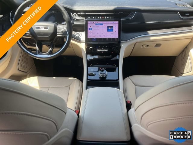 Certified 2025 Jeep Grand Cherokee L Limited w/ Luxury Tech Group II AWD/4WD image 17