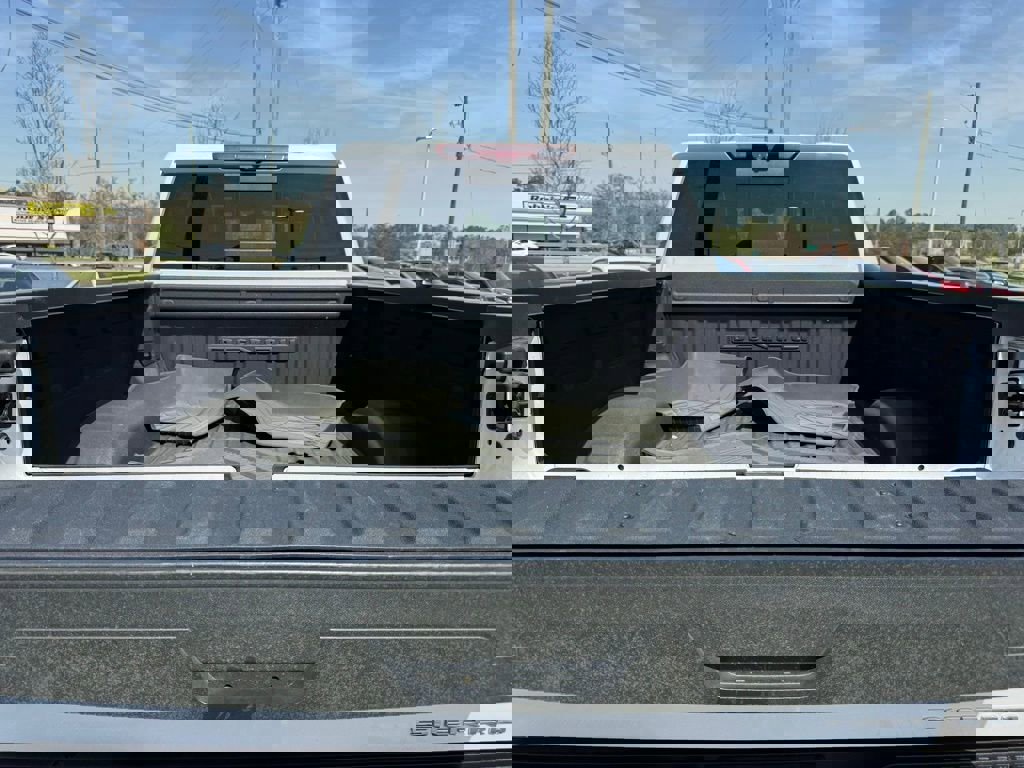 Used 2024 GMC Sierra 2500 Denali Ultimate image 9